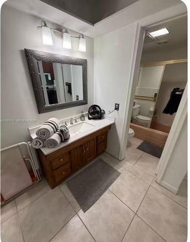 1480 S Ocean Blvd Apt 218, Lauderdale By The Sea, FL 33062