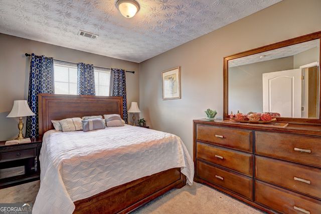 1015 Magnolia Gardens Walk, Mcdonough, GA 30253