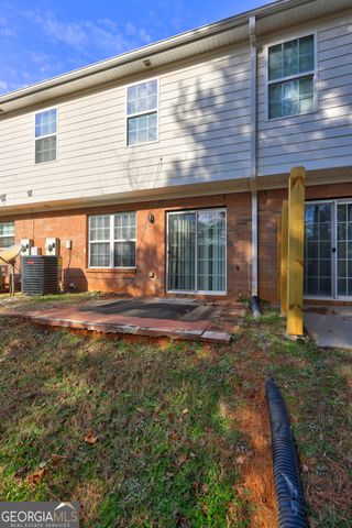 1015 Magnolia Gardens Walk, Mcdonough, GA 30253