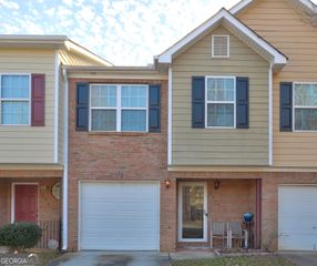 1015 Magnolia Gardens Walk, Mcdonough, GA 30253