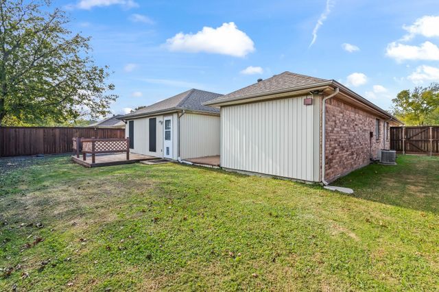 3205 Hillcrest Drive, Rowlett, TX 75088