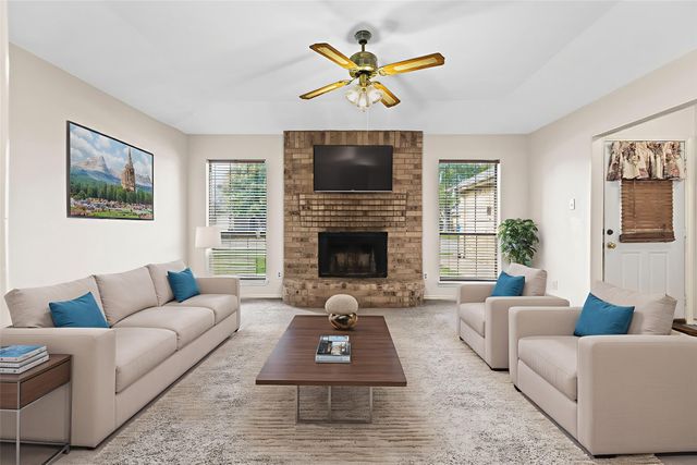 3205 Hillcrest Drive, Rowlett, TX 75088