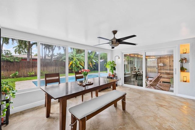 4670 NE 4TH Avenue, Oakland Park, FL 33334