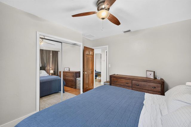 4670 NE 4TH Avenue, Oakland Park, FL 33334