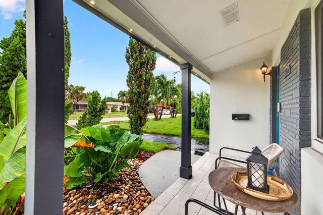 4670 NE 4TH Avenue, Oakland Park, FL 33334