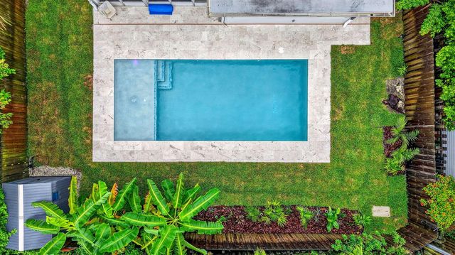 4670 NE 4TH Avenue, Oakland Park, FL 33334