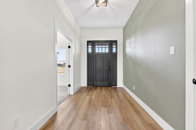 4929 Caddo Crossing Drive, Caddo Mills, TX 75135