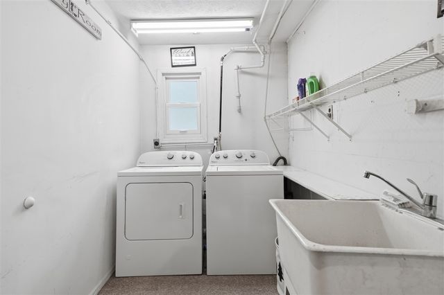 455 Faircrest Avenue, Grand Rapids, MI 49534