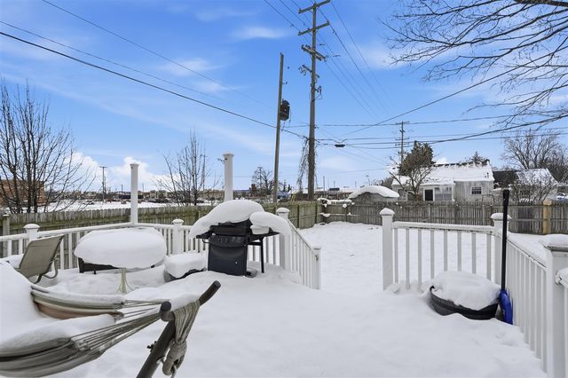 455 Faircrest Avenue, Grand Rapids, MI 49534