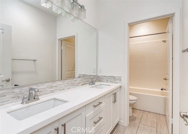 150 Stellar, Irvine, CA 92618