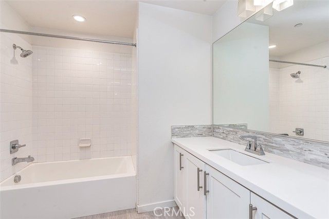 150 Stellar, Irvine, CA 92618