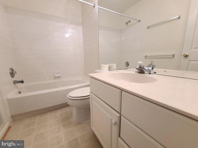 7705 WILEY CREEK WAY, Alexandria, VA 22315
