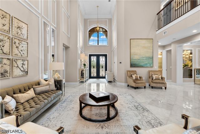 3999 Bering CT, Naples, FL 34119