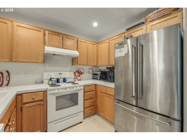 15157 Nw TWOPONDS Dr, Portland, OR 97229