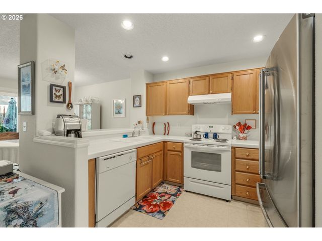 15157 Nw TWOPONDS Dr, Portland, OR 97229