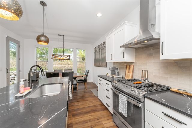 4228 Corvo Trace, Kalamazoo, MI 49006