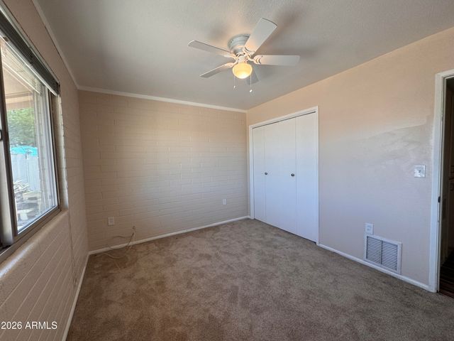 10620 W SNEAD Drive, Sun City, AZ 85351