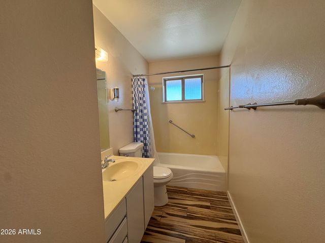 10620 W SNEAD Drive, Sun City, AZ 85351