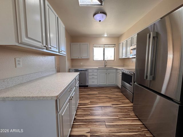 10620 W SNEAD Drive, Sun City, AZ 85351