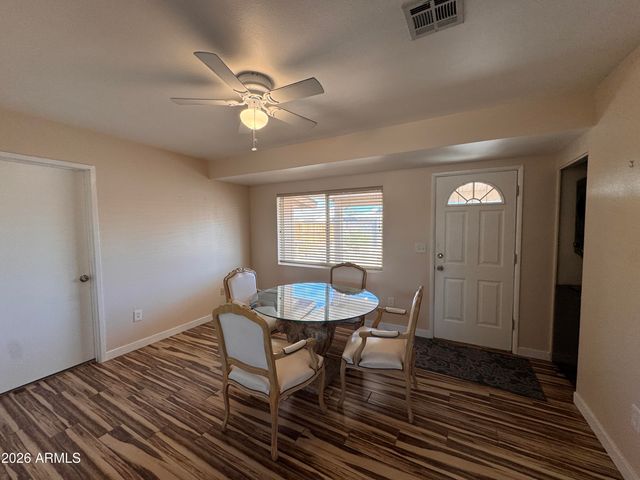 10620 W SNEAD Drive, Sun City, AZ 85351