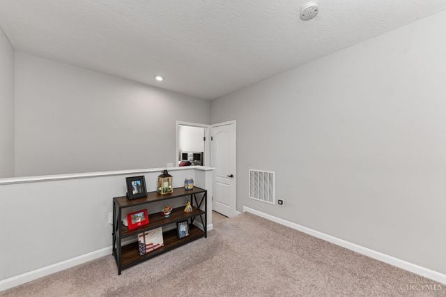 5839 Parkview Lane, Miami Twp, OH 45150