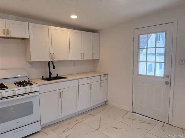 146 Rt-284, Unionville, NY 10998