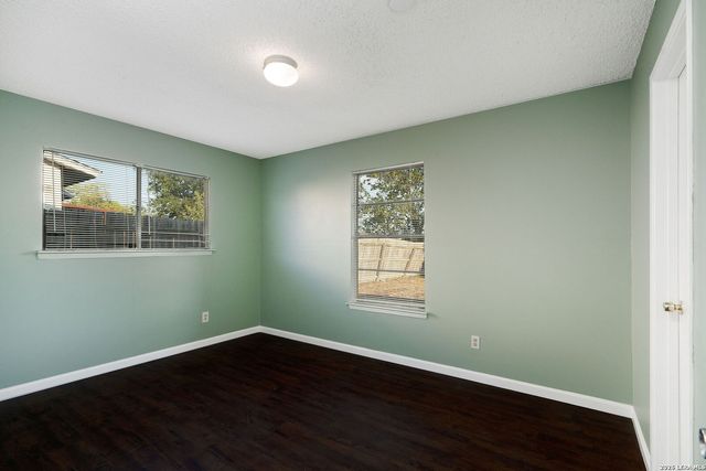 462 HATFIELD ST, San Antonio, TX 78227