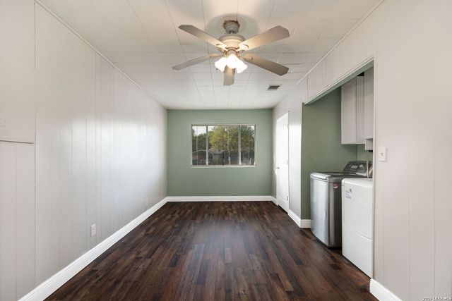 462 HATFIELD ST, San Antonio, TX 78227