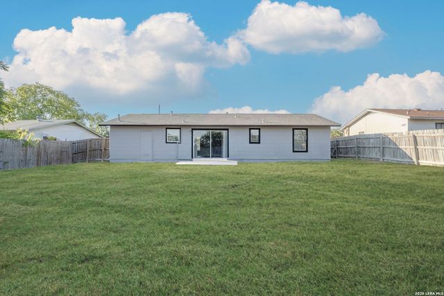 462 HATFIELD ST, San Antonio, TX 78227
