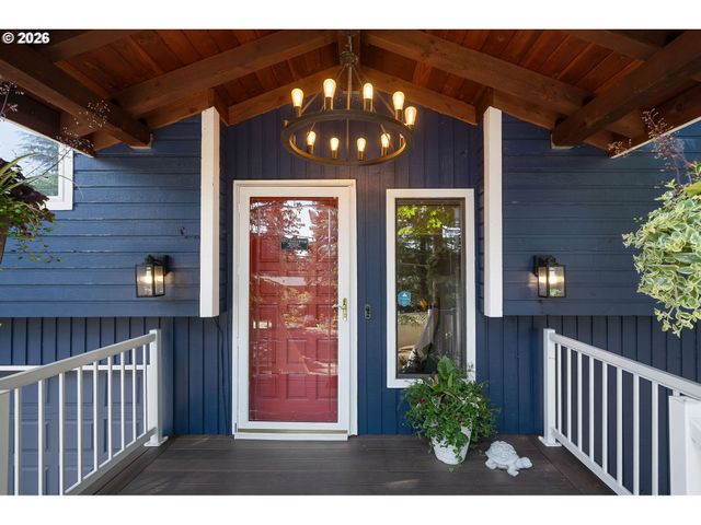 16351 PACIFIC Hwy, Lake Oswego, OR 97034