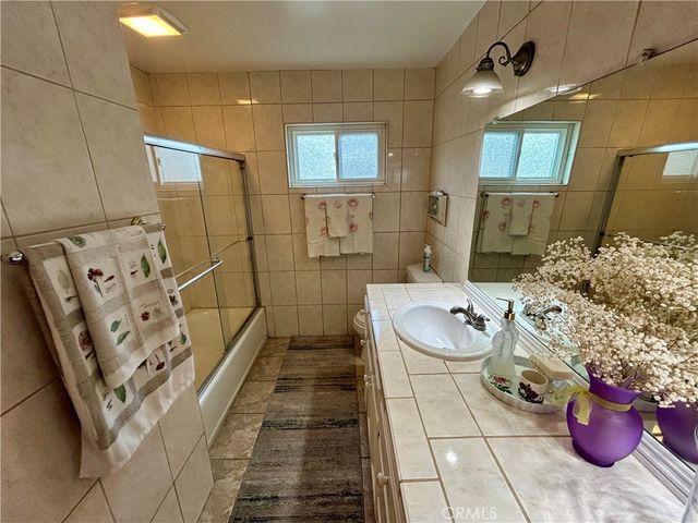 3062 W Teranimar, Anaheim, CA 92804