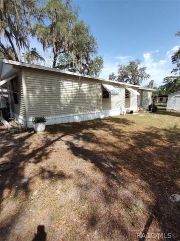 6411 W Flanders Lane, Crystal River, FL 34429