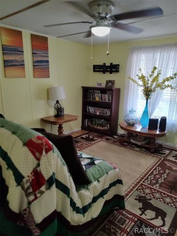 6411 W Flanders Lane, Crystal River, FL 34429