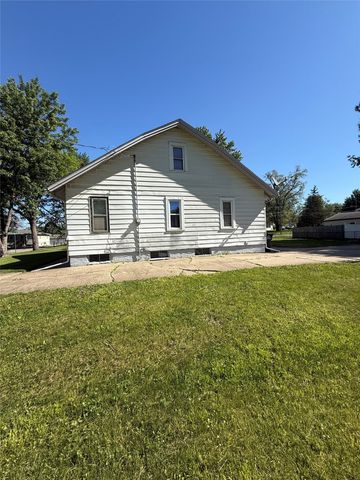 3601 Hull Avenue, Des Moines, IA 50317