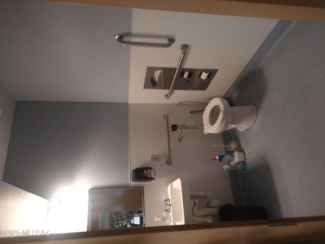 4004 N Romero Road, Tucson, AZ 85705