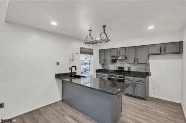 189 Kemper Ct, Independence Twp., NJ 07840