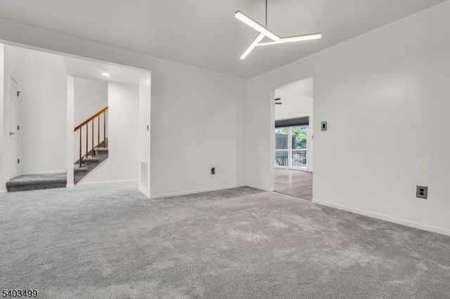 189 Kemper Ct, Independence Twp., NJ 07840