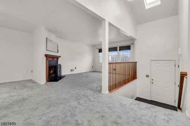 189 Kemper Ct, Independence Twp., NJ 07840