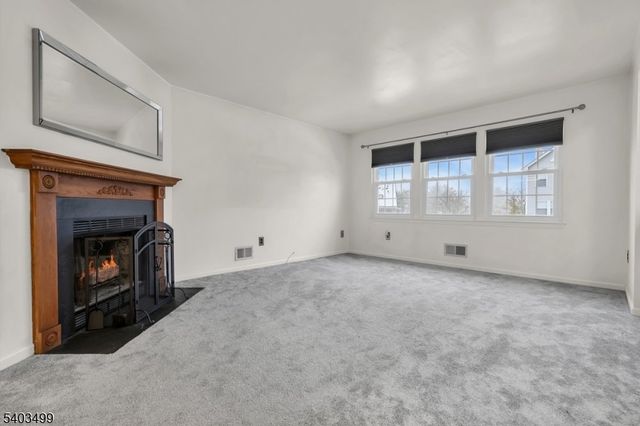 189 Kemper Ct, Independence Twp., NJ 07840