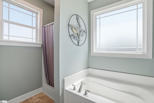 126 Alberta Circle, Piedmont, SC 29673