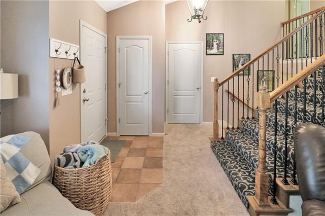 11512 E 207th Street, Peculiar, MO 64078