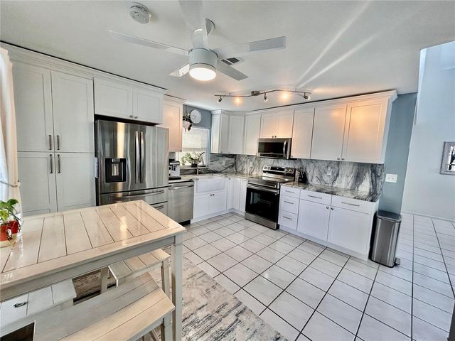 8911 WELSH WAY, Hudson, FL 34667