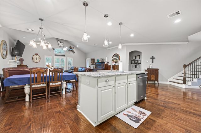 225 Skipper Jack, Montgomery, TX 77316