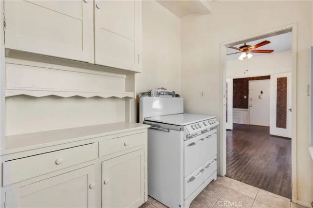 4261 Leimert Boulevard, Los Angeles, CA 90008