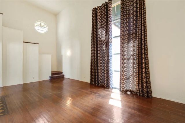 4261 Leimert Boulevard, Los Angeles, CA 90008