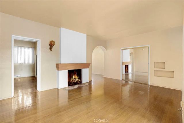 4261 Leimert Boulevard, Los Angeles, CA 90008