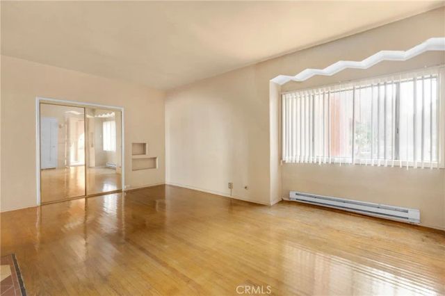 4261 Leimert Boulevard, Los Angeles, CA 90008