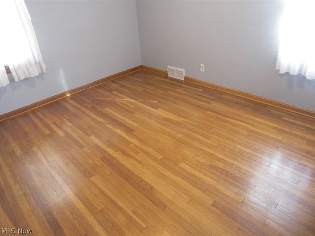 19070 Meredith Avenue, Euclid, OH 44119