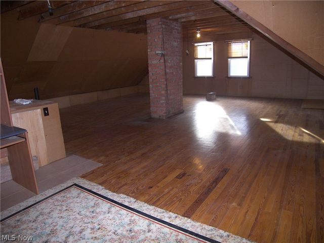 19070 Meredith Avenue, Euclid, OH 44119