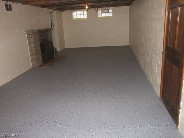 19070 Meredith Avenue, Euclid, OH 44119